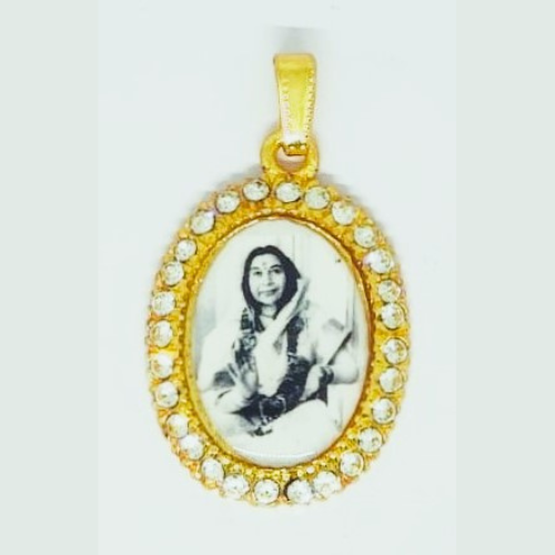 Diamond Single Side Oval Pendant – Small